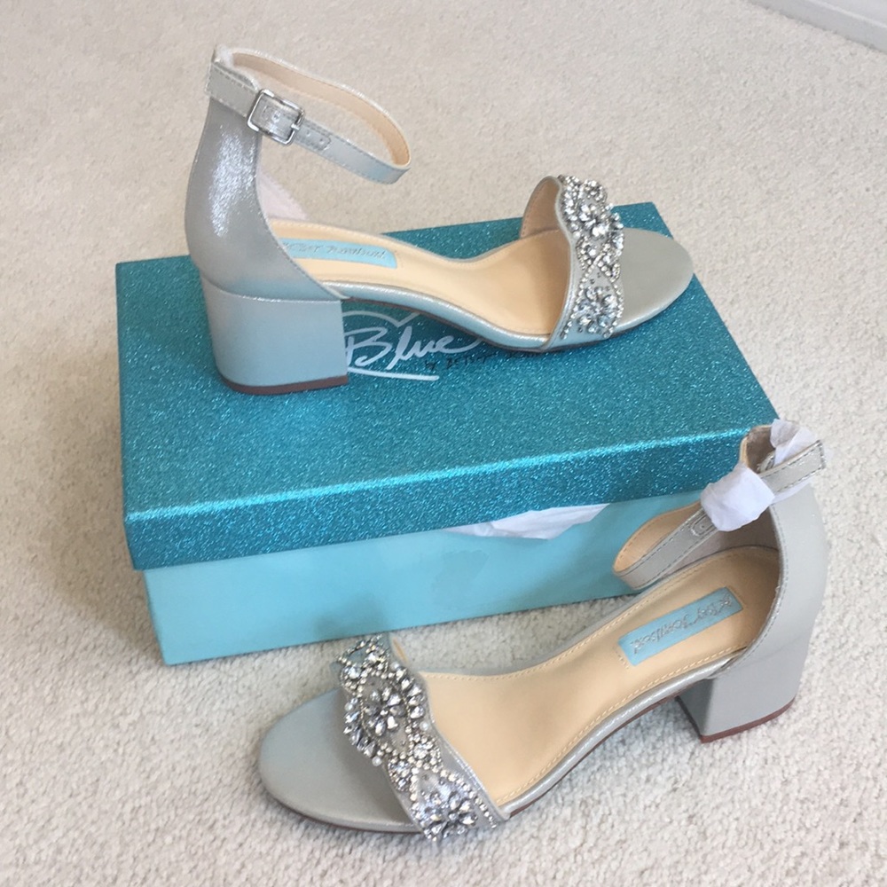 NWB Betsey Johnson Mel Heeled Sandals, Wide Width